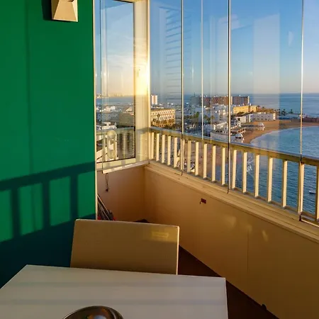 Pacifico Family By Cadiz4rentals Cádiz