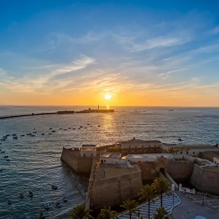 Pacifico Family By Cadiz4rentals