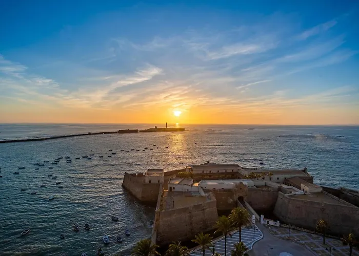 Pacifico Family By Cadiz4rentals